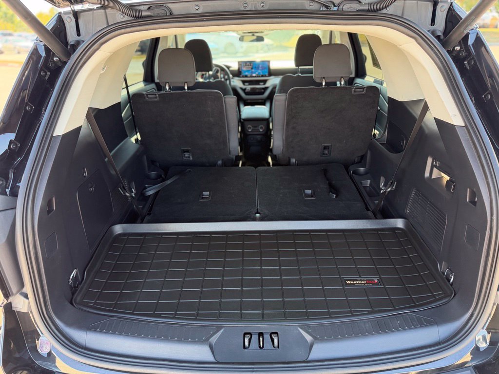 Certified 2025 Ford Explorer Active RWD image 21