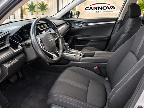 Used 2019 Honda Civic EX image 16