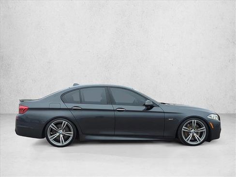 Used 2014 BMW 550i xDrive Sedan image 4