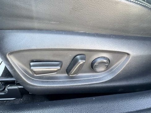 Used 2022 Toyota Camry XLE FWD image 15