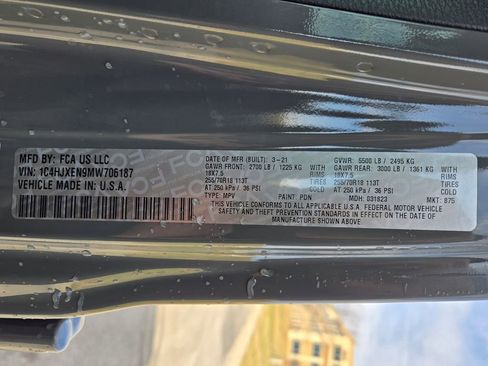 Used 2021 Jeep Wrangler Unlimited Sahara image 33