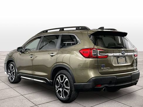 Used 2023 Subaru Ascent Touring AWD/4WD image 10