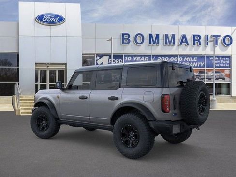 New 2026 Ford Bronco Badlands image 4