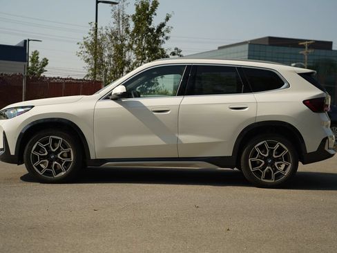 New 2026 BMW X1 xDrive28i w/ Technology Package AWD/4WD image 2