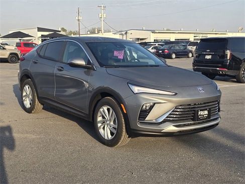 New 2026 Buick Envista Preferred image 3