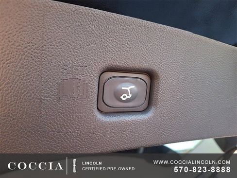 Certified 2022 Lincoln Nautilus Black Label image 29