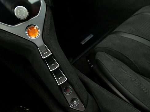 New 2026 McLaren 750S image 46