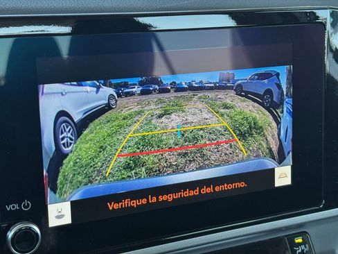 Used 2025 Toyota Camry LE image 17