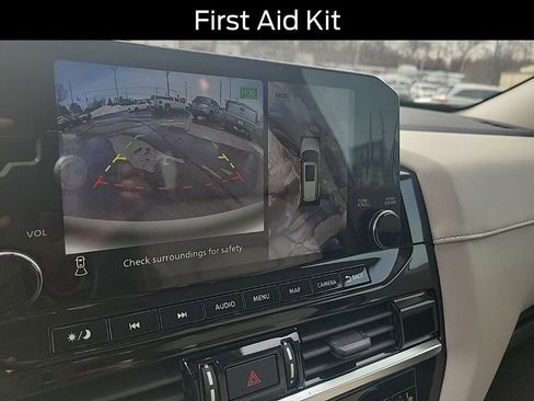 Used 2023 Nissan Pathfinder SL w/ Lighting Package (N92) image 29