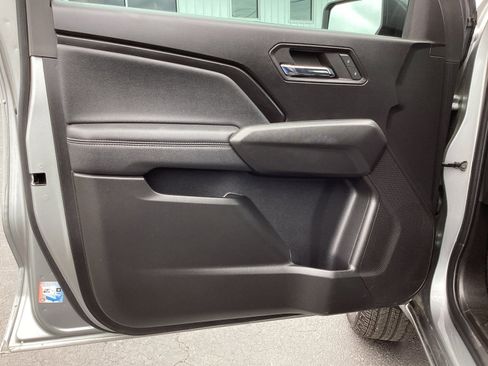 Used 2024 Chevrolet Colorado LT w/ LT Convenience Package RWD image 30