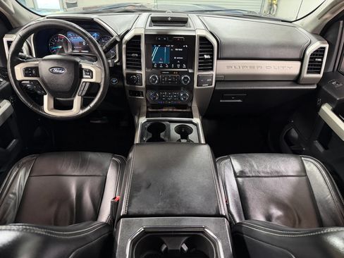 Used 2019 Ford F250 Lariat w/ Lariat Ultimate Package AWD/4WD image 23