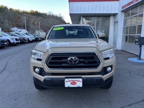 Used 2020 Toyota Tacoma DOUBLE CAB image 3