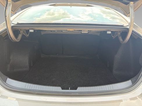 Used 2025 Chevrolet Malibu LT image 20