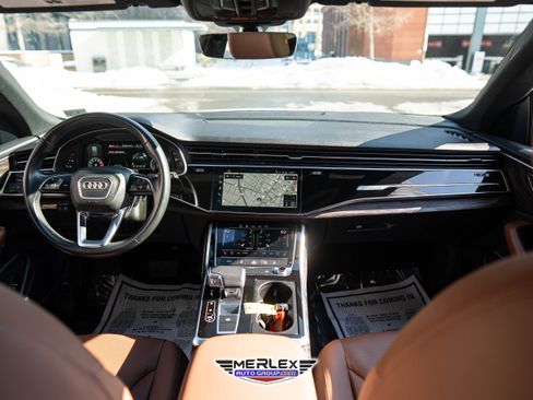 Used 2021 Audi Q8 Premium Plus image 14