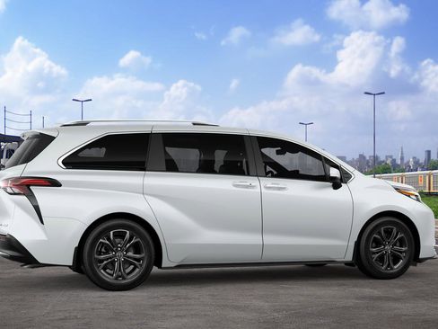 New 2026 Toyota Sienna Platinum image 11
