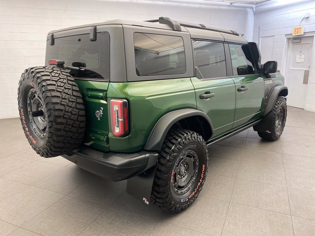 Used 2024 Ford Bronco Everglades AWD/4WD image 6
