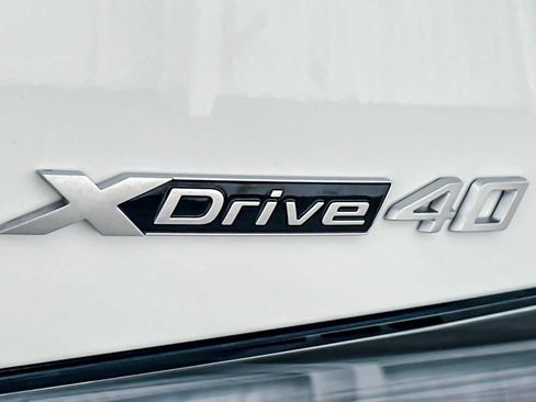 New 2025 BMW i4 xDrive40i w/ Premium Package image 25