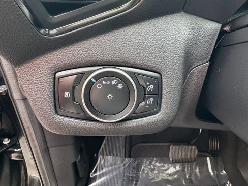 Used 2015 Ford Escape Titanium AWD/4WD image 13