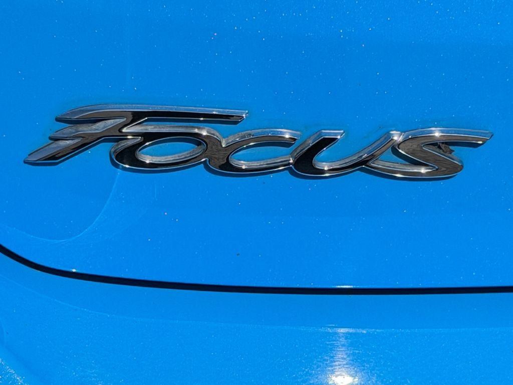 Used 2017 Ford Focus RS AWD/4WD image 35