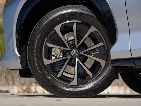 New 2026 Lexus RZ 350e 2WD image 7