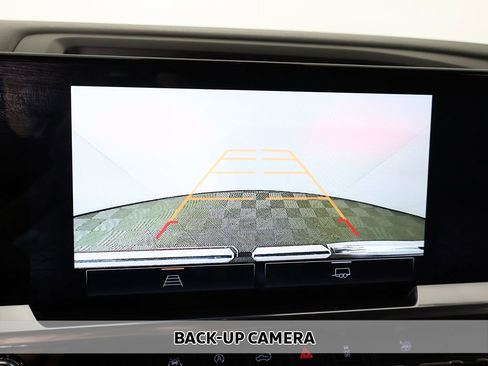 Used 2024 GMC Sierra 1500 Elevation AWD/4WD image 4
