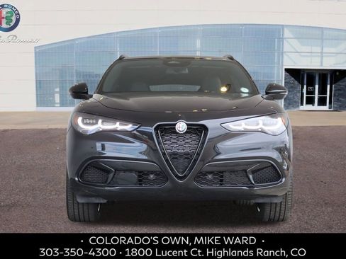 New 2025 Alfa Romeo Stelvio Sprint image 9