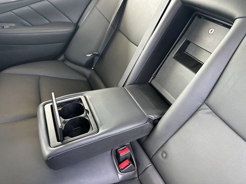 Used 2016 INFINITI Q50 3.0t Premium image 40