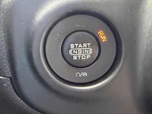 Used 2021 Jeep Gladiator Mojave AWD/4WD image 22