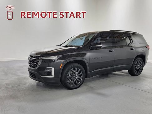Used 2022 Chevrolet Traverse RS image 4