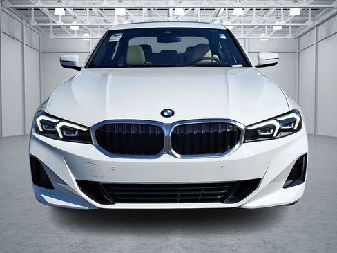 Certified 2025 BMW 330i xDrive Sedan w/ Convenience Package image 2