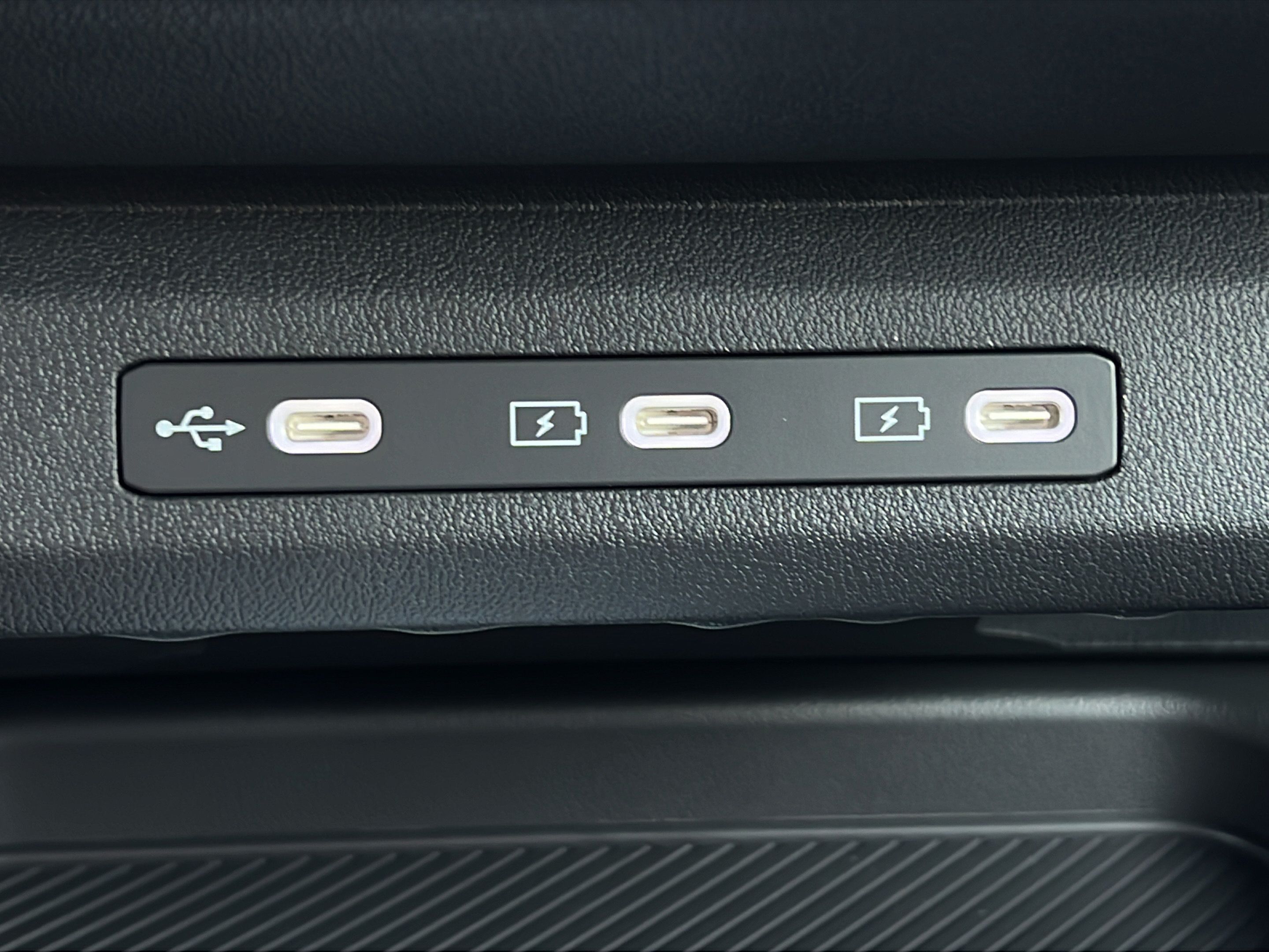 New 2027 Kia Seltos X-Line S AWD/4WD image 17