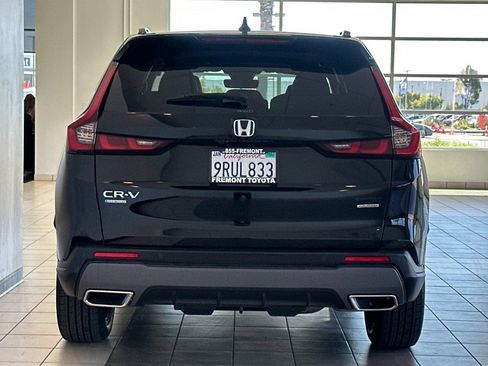 Used 2025 Honda CR-V Sport Touring image 5