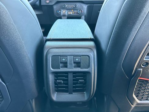 New 2025 Ford Bronco Raptor w/ Interior Carbon Fiber Pack AWD/4WD image 31