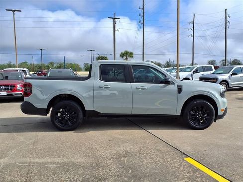 Used 2023 Ford Maverick Lariat w/ Lariat Luxury Package image 8