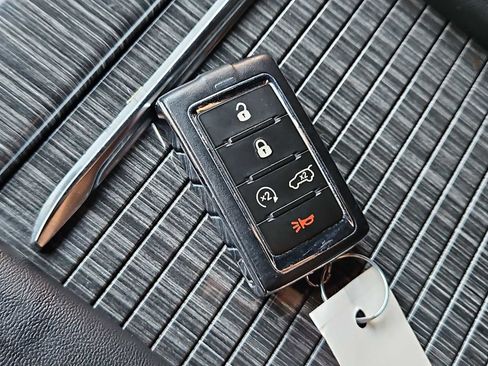 Used 2022 Jeep Wagoneer Series II image 51