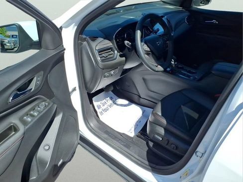 Used 2023 Chevrolet Equinox RS w/ RS Leather Package AWD/4WD image 9