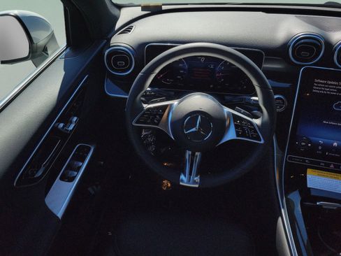 Certified 2026 Mercedes-Benz GLC 300 image 12