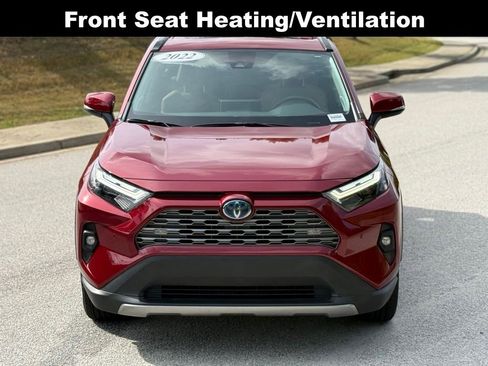 Used 2022 Toyota RAV4 Limited AWD/4WD image 7