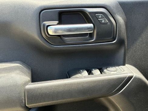 Used 2019 Chevrolet Silverado 1500 Custom w/ Trailering Package RWD image 16