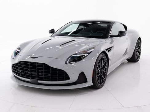 Used 2025 Aston Martin DB12 Coupe image 1