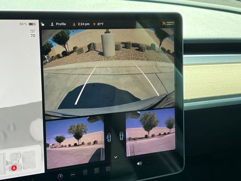 Used 2023 Tesla Model 3 Standard Range image 13