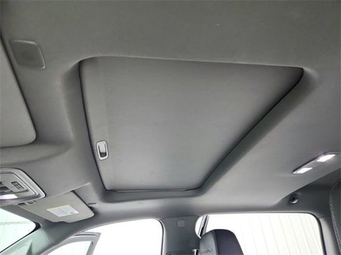 Used 2021 GMC Sierra 1500 Denali w/ Driver Alert Package II image 23