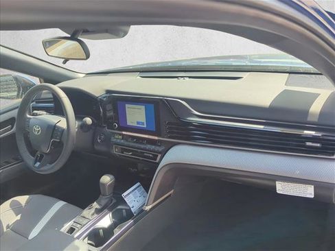 New 2026 Toyota Camry SE FWD image 25