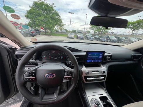 Used 2023 Ford Explorer 4WD image 41
