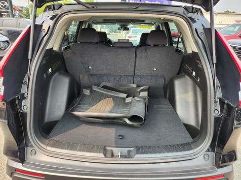 Certified 2024 Honda CR-V EX image 8