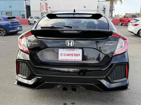 Used 2018 Honda Civic Sport image 3