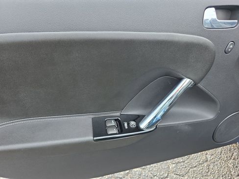 Used 2007 Saturn Sky ROADSTER w/ Premium Trim Pkg image 5