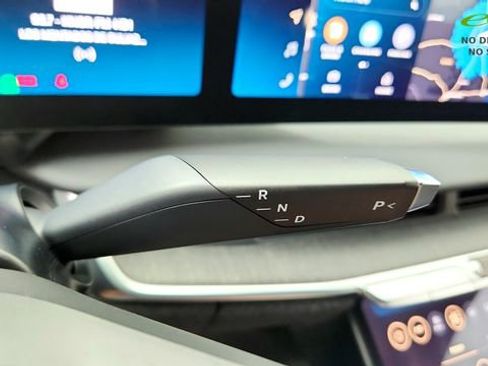 Used 2024 Lucid Air Touring AWD/4WD image 41