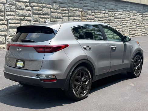 Used 2022 Kia Sportage LX w/ LX AWD Value Edition Package image 7