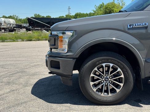 Used 2018 Ford F150 XLT w/ Equipment Group 302A Luxury AWD/4WD image 9